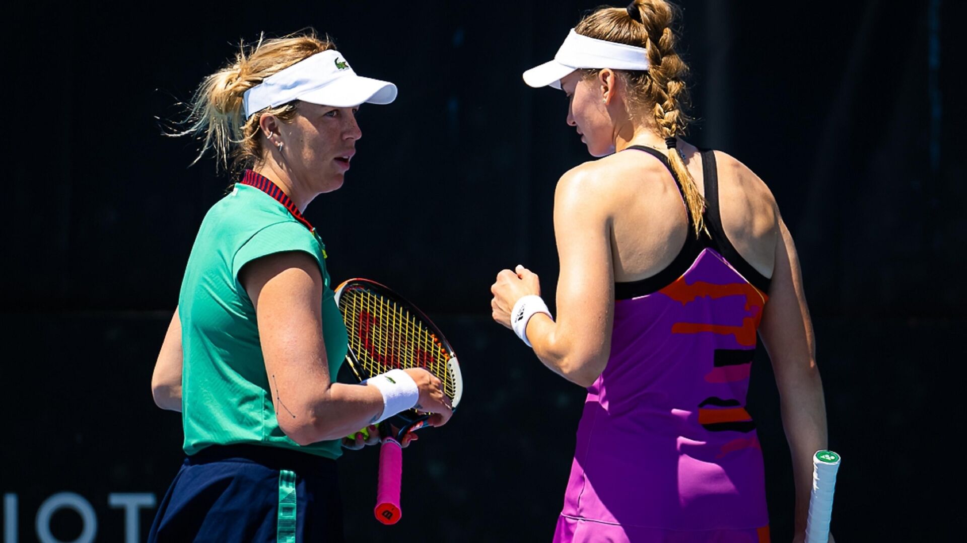 Елена Рыбакина Аделаидағы турнирдің финалына шықты