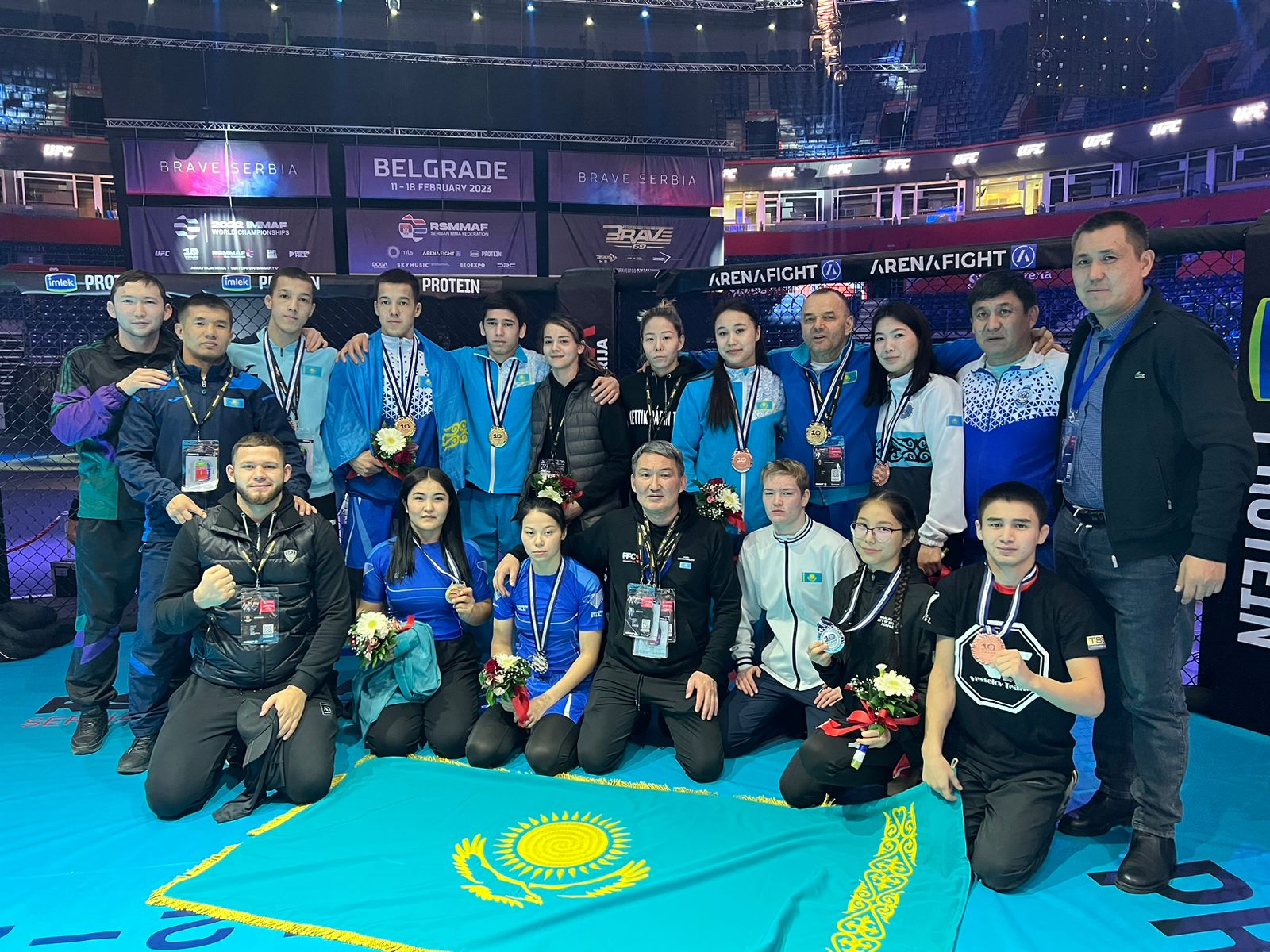 Қазақстан ММА-ден әлем чемпионатында тұңғыш рет көш бастады | BASSPORT Қазақстан ММА-ден әлем чемпионатында тұңғыш рет көш бастады