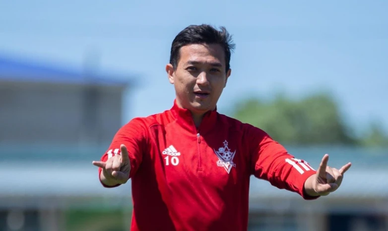 Күшті жігіт пен нәзік қыз секс видео