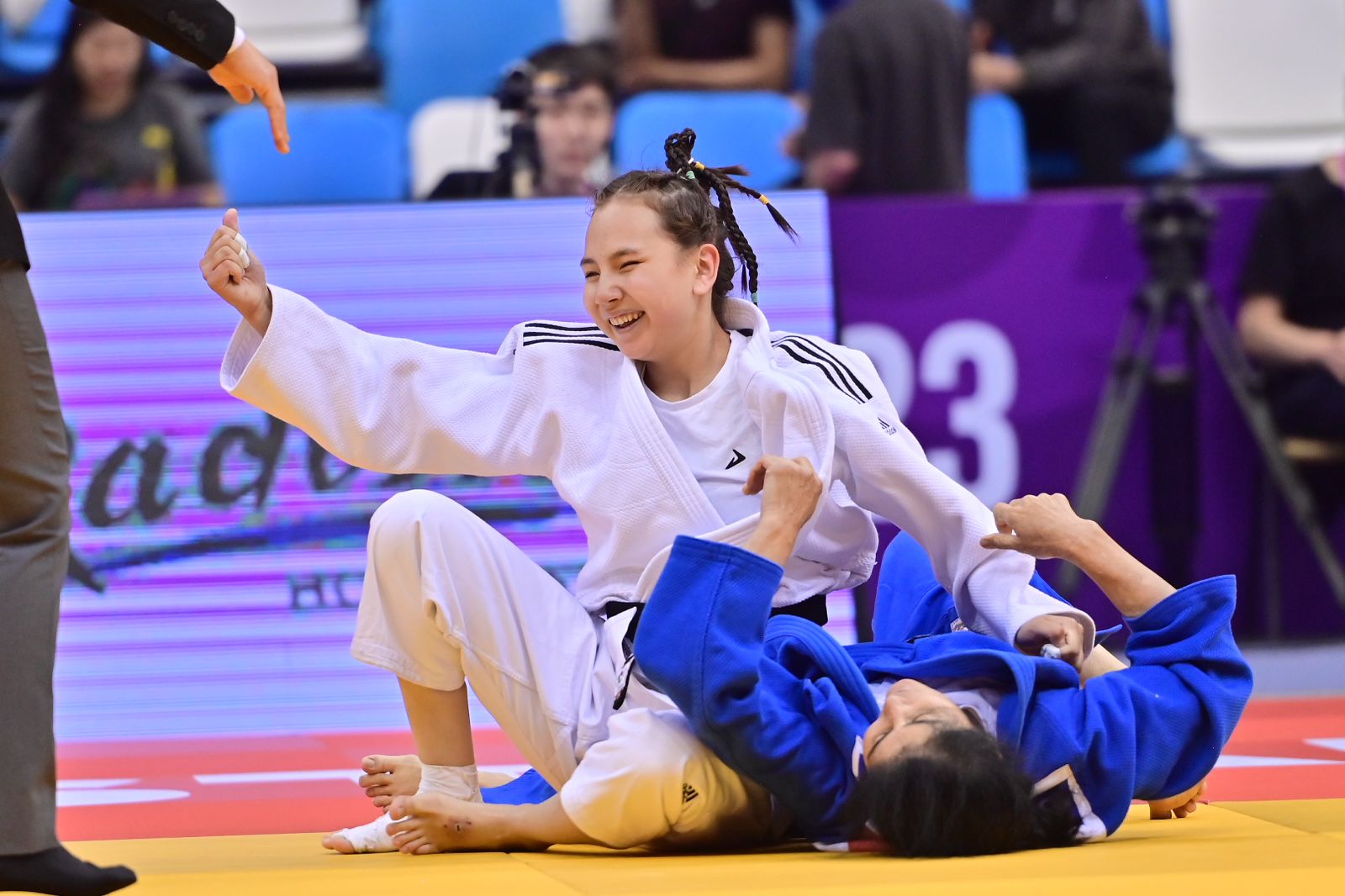 Пара дзюдо: 16 жастағы қазақ қызы Азия чемпионатында топ жарды