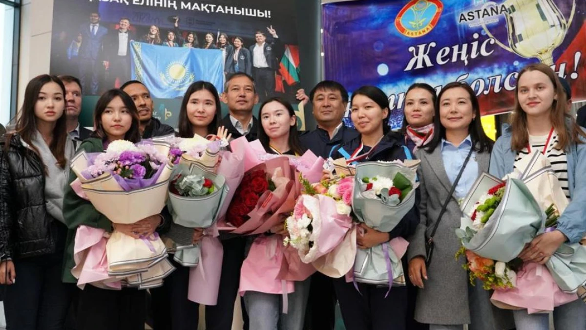 Әлем чемпионатында жүлдегер атанған шахматшы қыздар елге оралды | BASSPORT Әлем чемпионатында жүлдегер атанған шахматшы қыздар елге оралды
