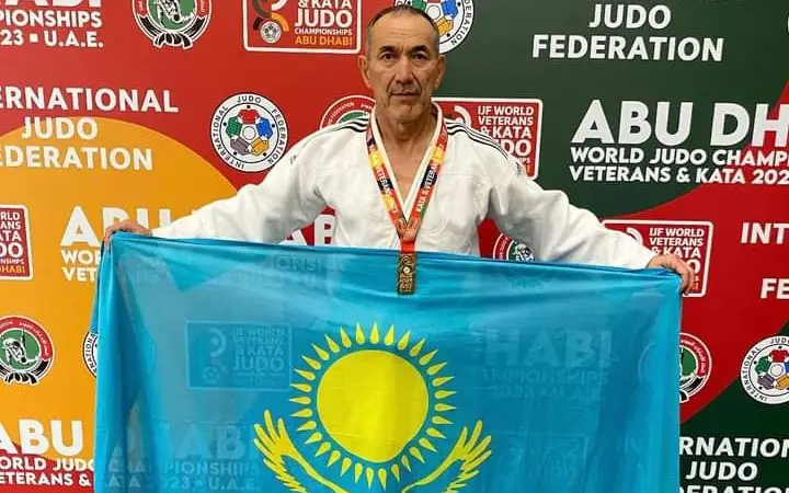 Атыраулық ардагер балуан дзюдодан әлем чемпионы атанды | BASSPORT Атыраулық ардагер балуан дзюдодан әлем чемпионы атанды