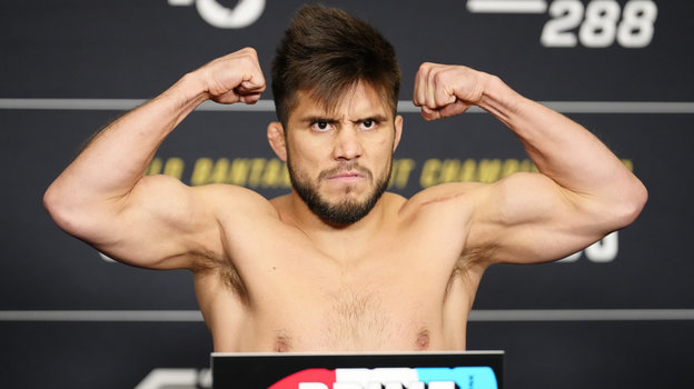 «Бір жылға жетерлік табыс». Экс-UFC чемпионы Қазақстандағы жекпе-жек гонорары туралы пікір білдірді | BASSPORT «Бір жылға жетерлік табыс». Экс-UFC чемпионы Қазақстандағы жекпе-жек гонорары туралы пікір білдірді