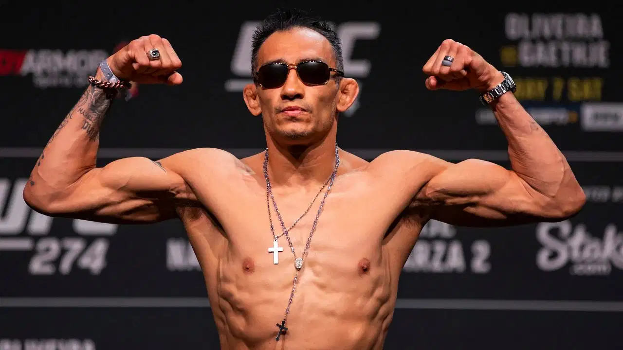 UFC-дің бұрынғы жұлдызы бокстан жекпе-жек өткізеді | BASSPORT UFC-дің бұрынғы жұлдызы бокстан жекпе-жек өткізеді