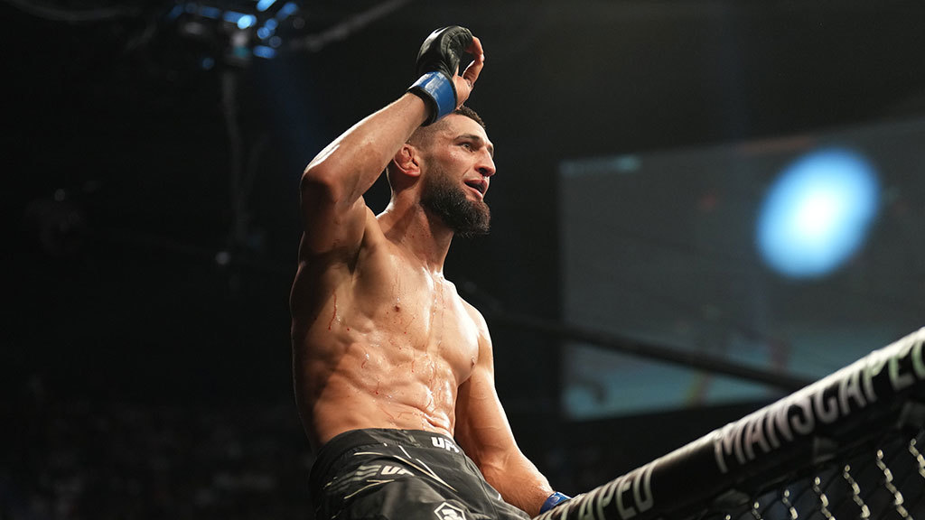 Хамзат Чимаев UFC жұлдыздарын сынға алды | BASSPORT Хамзат Чимаев UFC жұлдыздарын сынға алды