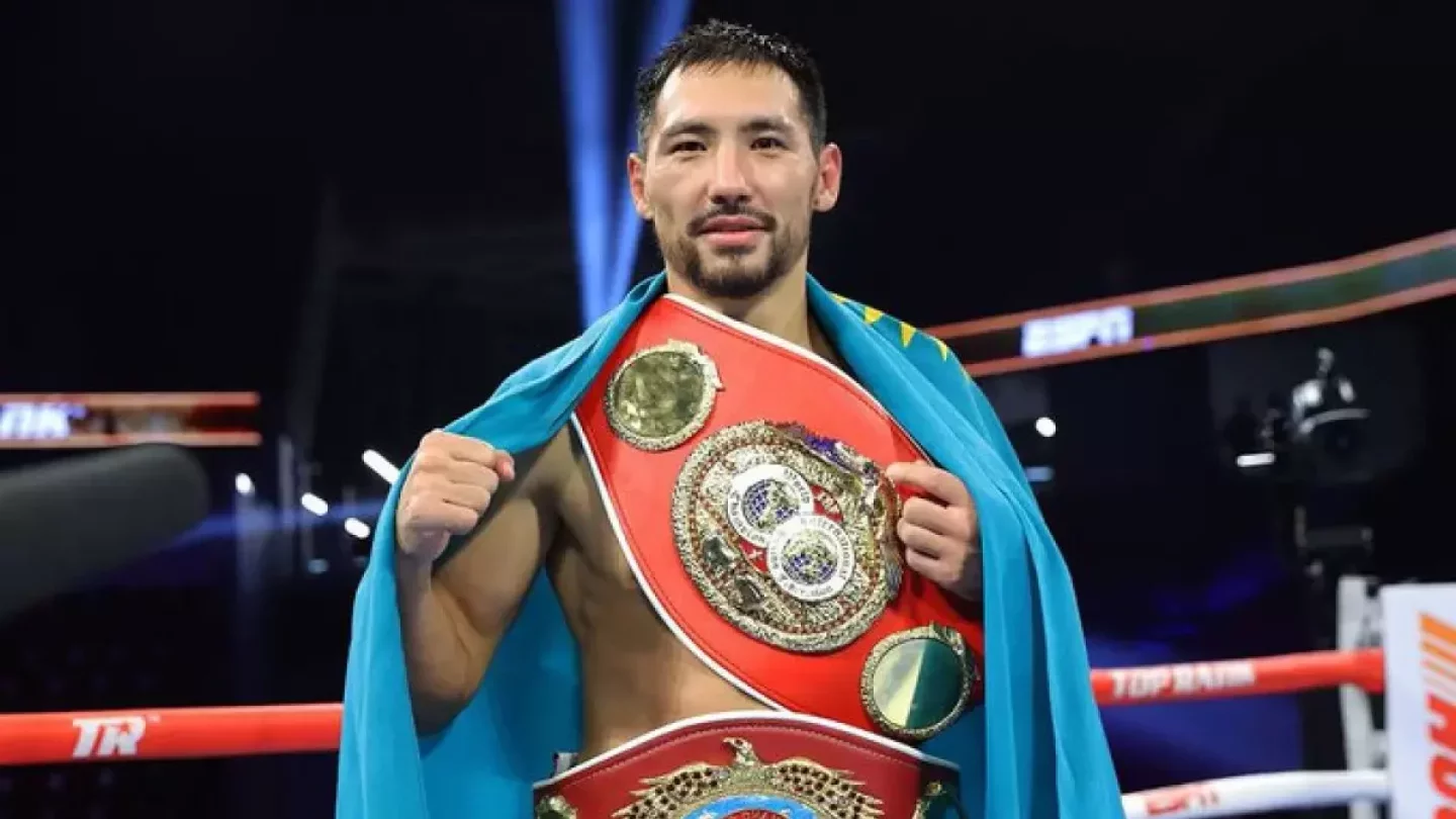 Жәнібек Әлімханұлы WBC чемпионын сынға алды | BASSPORT Жәнібек Әлімханұлы WBC чемпионын сынға алды