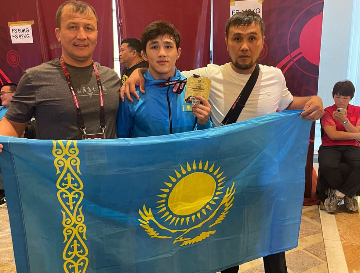 Түркістандық балуандар Азия чемпионатында топ жарды | BASSPORT Түркістандық балуандар Азия чемпионатында топ жарды