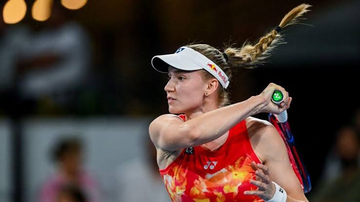 Елена Рыбакина WTA финалына соңғы жолдамаға таласады