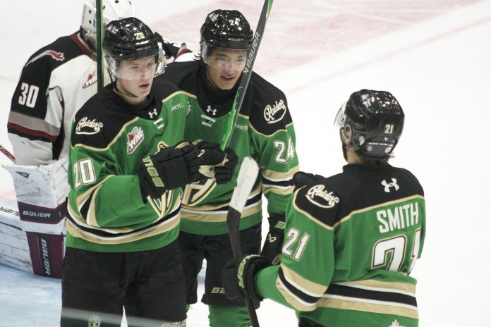 Қазақ хоккейшісінің қос шайбасы канадалық командаға жеңіс сыйлады