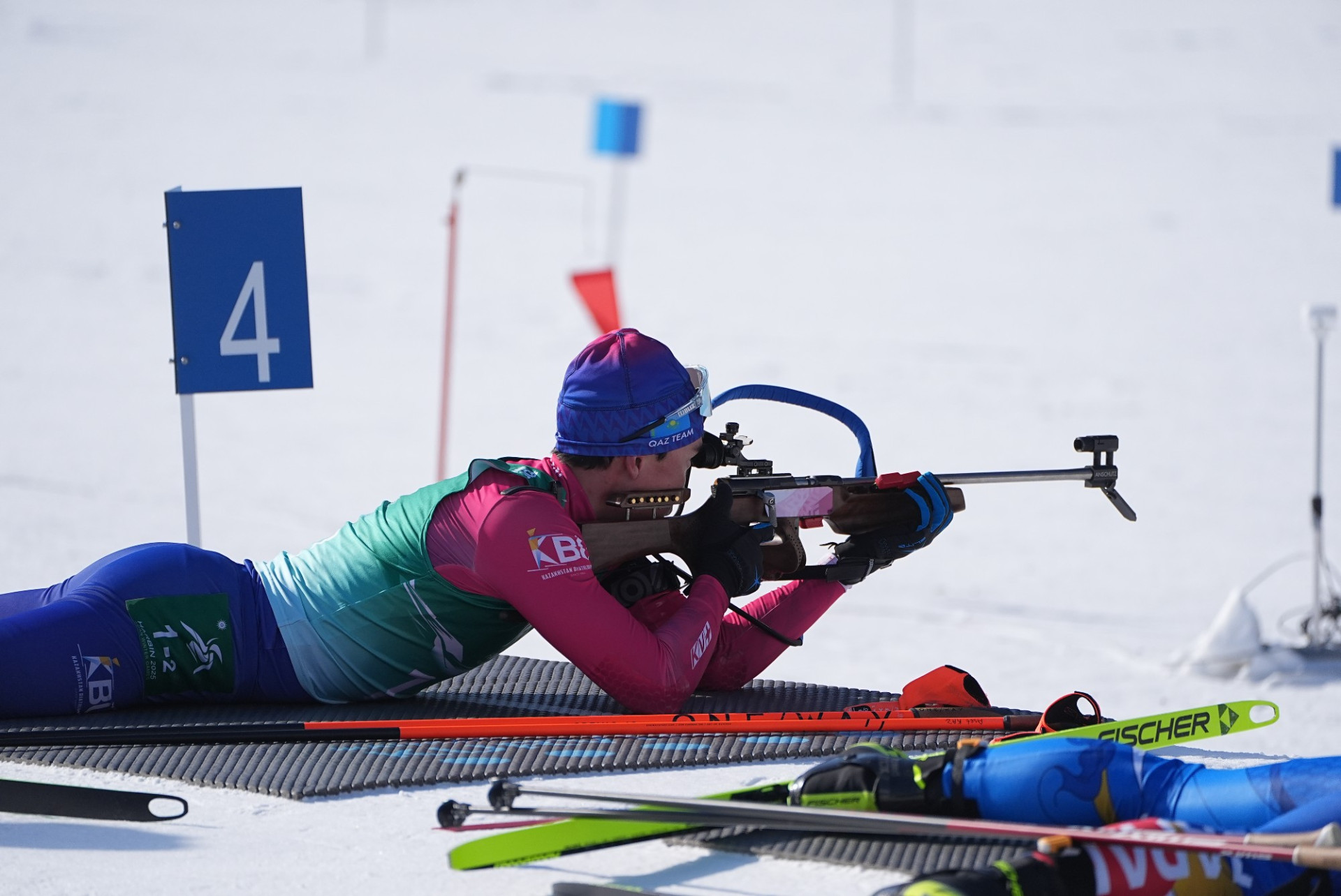 Қазақ биатлоншылары әлем Кубогы кезеңіндегі алғашқы жарыстарын өткізді