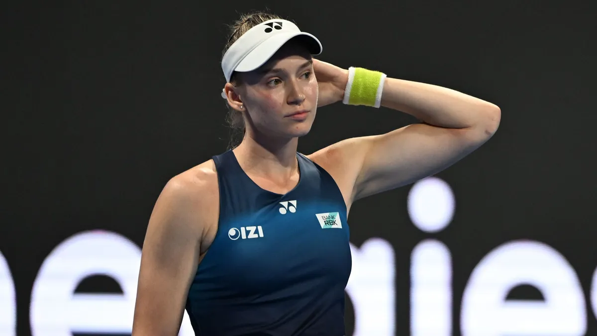 Елена Рыбакина маусымда екінші рет Соболенкодан жеңілді