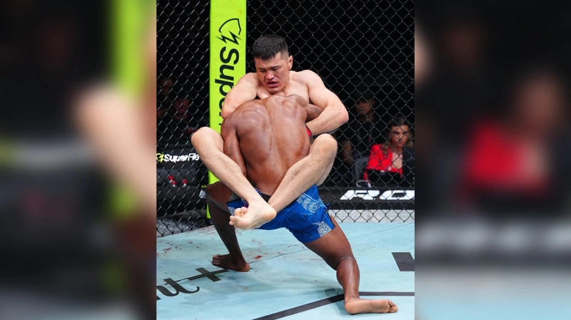 Этникалық қазақ UFC турнирінде жеңіске жетті